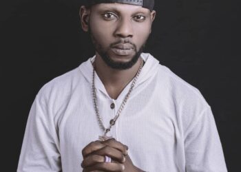 BIOGRAPHY: Full Biography Of